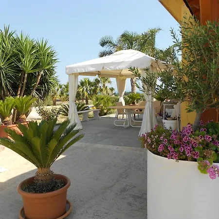 Il Gheppio Alojamento de Acomodação e Pequeno-almoço 3*